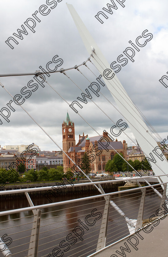 PEACE-BRIDGE-DERRY-2015-11 
 (Photo - Tom Heaney, nwpresspics)