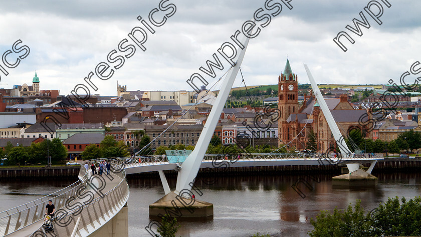 PEACE-BRIDGE-DERRY-2015-8 
 (Photo - Tom Heaney, nwpresspics)