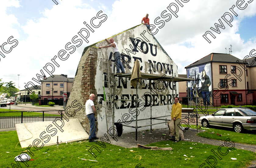 FREE DERRY WORK MAY 2004 
 Free Derry Corner under repair in 2004. (Photo - Tom Heaney, nwpresspics) 
 Keywords: Free Derry Wall